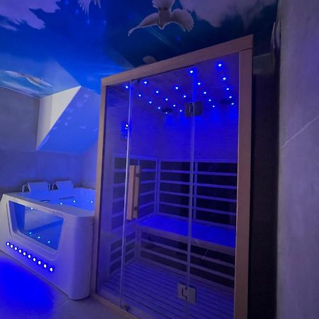 Oasis Spa Pres De Disney 낭퇴일레모 외부 사진